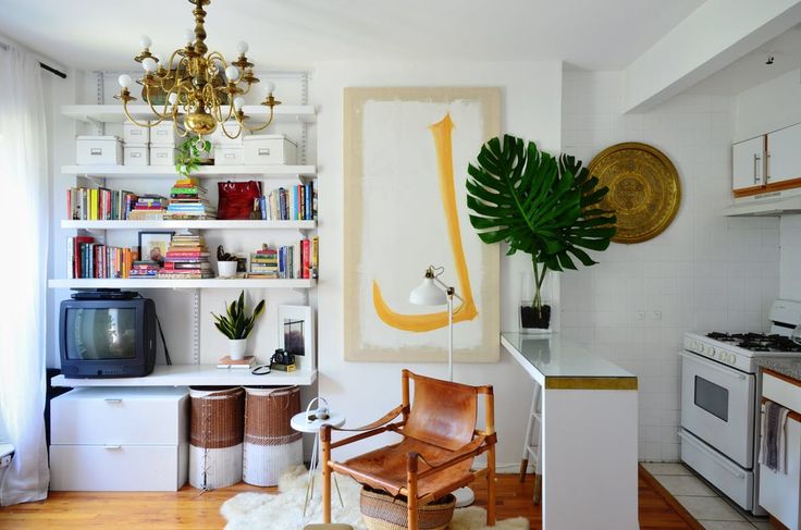 Clever Small Space Interior Design Ideas: Maximize Style & Functionality
